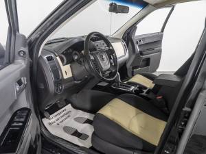Mazda Tribute