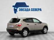 VNissan Qashqai 2011 г.в.