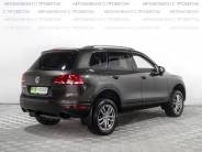 VVolkswagen Touareg 2015 г.в.