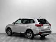 VMitsubishi Outlander 2015 г.в.