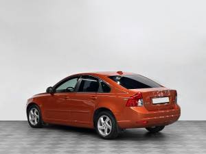 Volvo S40