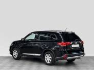 VMitsubishi Outlander 2015 г.в.