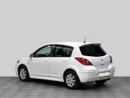 VNissan Tiida 2013 г.в.