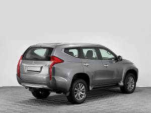 Mitsubishi Pajero Sport