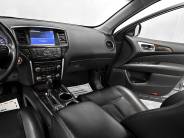 VNissan Pathfinder 2015 г.в.