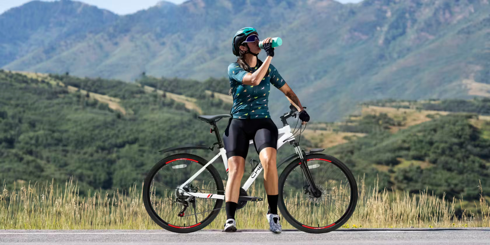 Открывайте новые маршруты на праздник! Специальная скидка на велосипеды в онлайн-магазине CHERY