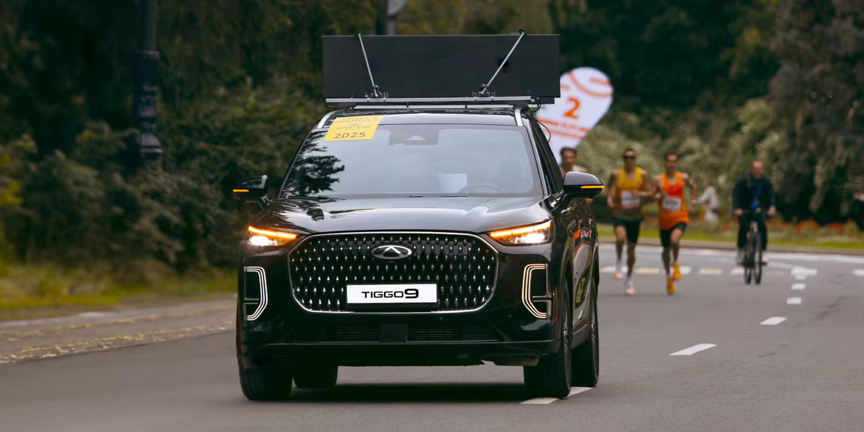 CHERY TIGGO 9 выступил в авангарде марафона «Белые Ночи»